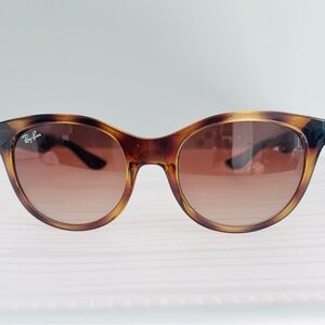 Ray-Ban Youth Sunglasses